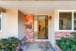 1525 S Mary Ave, Sunnyvale, CA 94087 - Photo 2