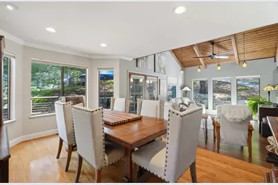 17200 Holiday Dr, Morgan Hill, CA 95037 - Photo 6