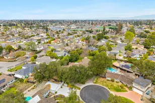 11915 Shadybrook Ct, Saratoga, CA 95070 - Photo 66