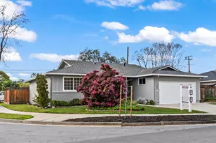 1653 Waxwing Ave, Sunnyvale, CA 94087 - Photo 2