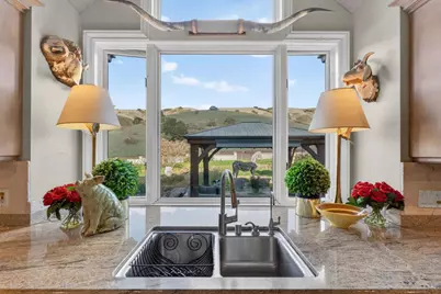 3970 Leavesley Rd, Gilroy, CA 95020 - Photo 22