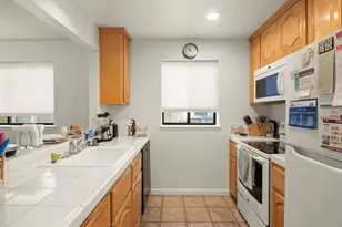 576 W Parr Ave 9, Los Gatos, CA 95032 - Photo 36