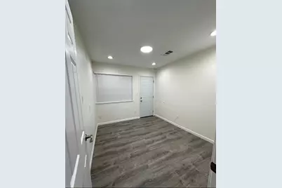9 N 33rd St, San Jose, CA 95116 - Photo 8