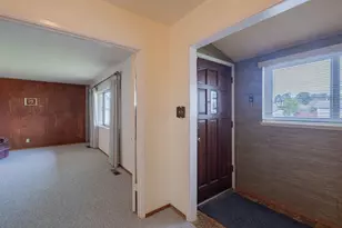 24 St Francis Way, Salinas, CA 93906 - Photo 4