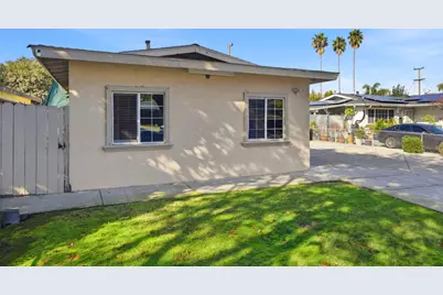 2207 Pacina Dr, San Jose, CA 95116 - Photo 2