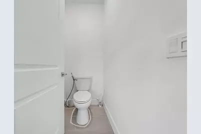 122 W Riverside Pl, Tracy, CA 95391 - Photo 32