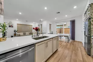 122 W Riverside Pl, Tracy, CA 95391 - Photo 14