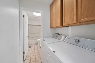 121 Creekside Ct, El Sobrante, CA 94803 - Photo 14