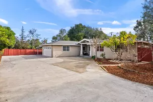 1941 Deodara Dr, Los Altos, CA 94024 - Photo 30