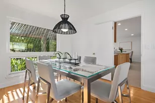 560 Hyannis Dr, Sunnyvale, CA 94087 - Photo 4