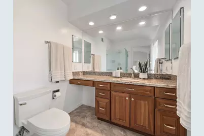 560 Hyannis Dr, Sunnyvale, CA 94087 - Photo 10