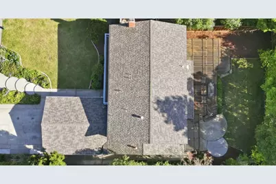 560 Hyannis Dr, Sunnyvale, CA 94087 - Photo 12