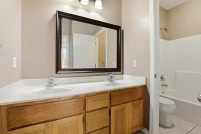 8506 Tambor Way, Elk Grove, CA 95758 - Photo 18