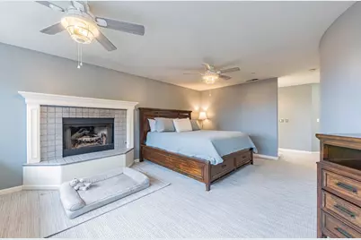 17705 Pond Derosa Ln, Salinas, CA 93907 - Photo 32