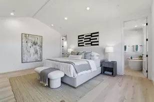 1685 Zinnia Ln, San Jose, CA 95124 - Photo 32