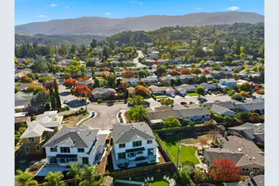 1685 Zinnia Ln, San Jose, CA 95124 - Photo 54