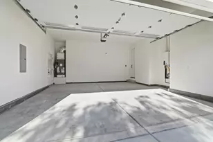 1685 Zinnia Ln, San Jose, CA 95124 - Photo 42