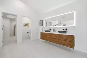 1501 Welburn Ave, Gilroy, CA 95020 - Photo 30