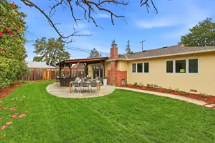 1714 Cherrytree Ln, Mountain View, CA 94040 - Photo 30