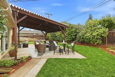 1714 Cherrytree Ln, Mountain View, CA 94040 - Photo 28