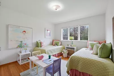 1714 Cherrytree Ln, Mountain View, CA 94040 - Photo 20