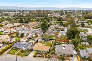 2025 Yorkshire Way, Mountain View, CA 94040 - Photo 10