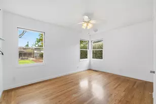 2025 Yorkshire Way, Mountain View, CA 94040 - Photo 22