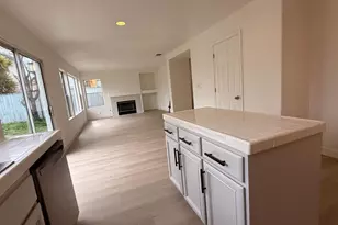 1544 Saguaro Dr, Salinas, CA 93905 - Photo 10