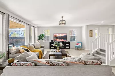 1070 S Atwood Ct, Mountain House, CA 95391 - Photo 6