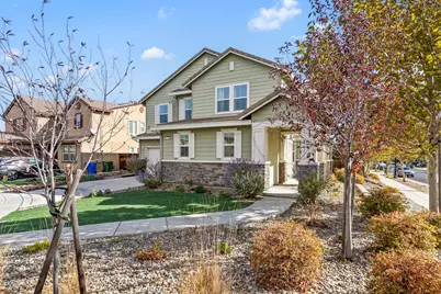 1070 S Atwood Ct, Mountain House, CA 95391 - Photo 2