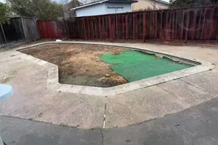 2447 Douglas St, Union City, CA 94587 - Photo 16