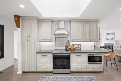 145 Devonshire Blvd, San Carlos, CA 94070 - Photo 4