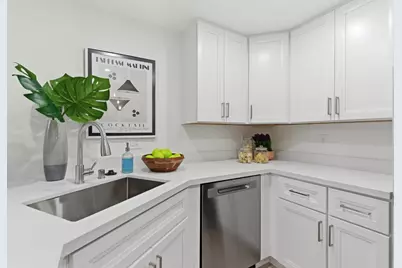 1690 Braddock Ct, San Jose, CA 95125 - Photo 22