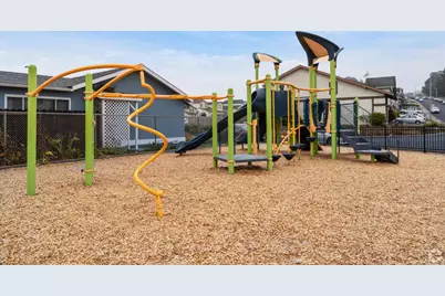 550 Verducci Dr, Daly City, CA 94015 - Photo 96