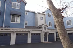 604 Arcadia Ter 303, Sunnyvale, CA 94085 - Photo 2