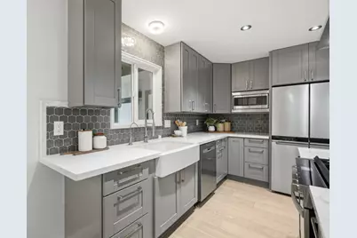 847 San Luppe Dr, Mountain View, CA 94043 - Photo 12