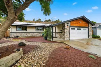 847 San Luppe Dr, Mountain View, CA 94043 - Photo 2