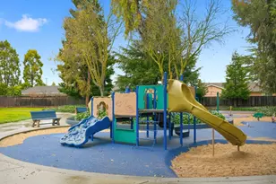 847 San Luppe Dr, Mountain View, CA 94043 - Photo 34