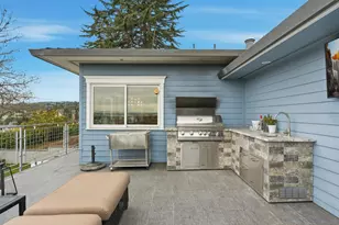 230 Rockridge Rd, San Carlos, CA 94070 - Photo 64