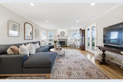 230 Rockridge Rd, San Carlos, CA 94070 - Photo 6