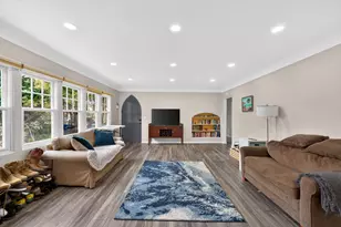 410 Pine Ave, Pacific Grove, CA 93950 - Photo 12