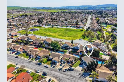 1911 Glarner St, Hollister, CA 95023 - Photo 40