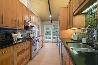 184 Sand Hill Cir, Menlo Park, CA 94025 - Photo 14