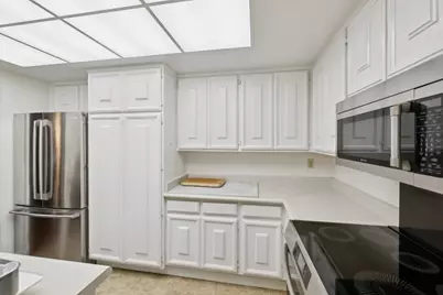 5208 Cribari, San Jose, CA 95135 - Photo 6