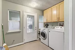 2824 Santiago St, San Francisco, CA 94116 - Photo 6