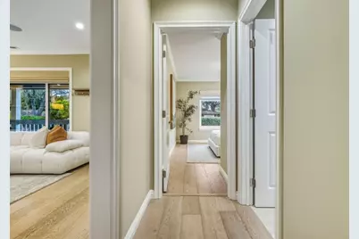 380 San Carlos Ave, Redwood City, CA 94061 - Photo 12