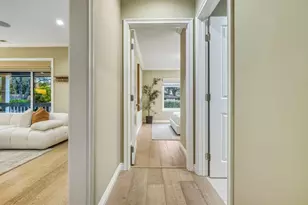 380 San Carlos Ave, Redwood City, CA 94061 - Photo 12