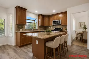 800 Treasure Ln, Manteca, CA 95337 - Photo 10