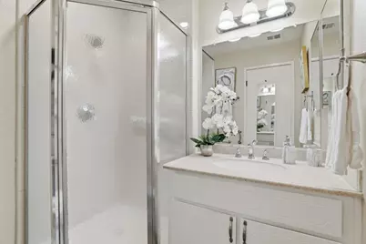 6250 Blauer Ln, San Jose, CA 95135 - Photo 18