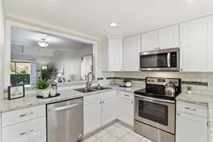 6250 Blauer Ln, San Jose, CA 95135 - Photo 2